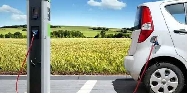 Consultar en tiempo real todos los puntos de recarga para coches eléctricos en España