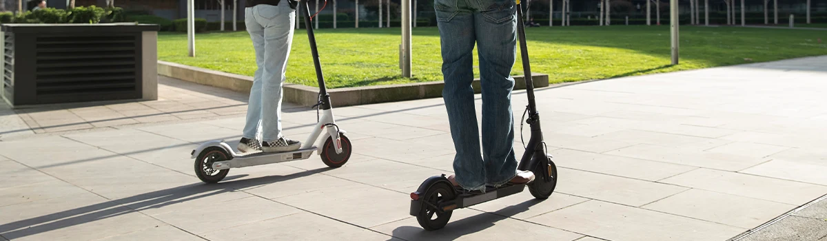 Patinetes eléctricos: Guía para circular en Madrid, Barcelona, Valencia y Sevilla sin que te multen.