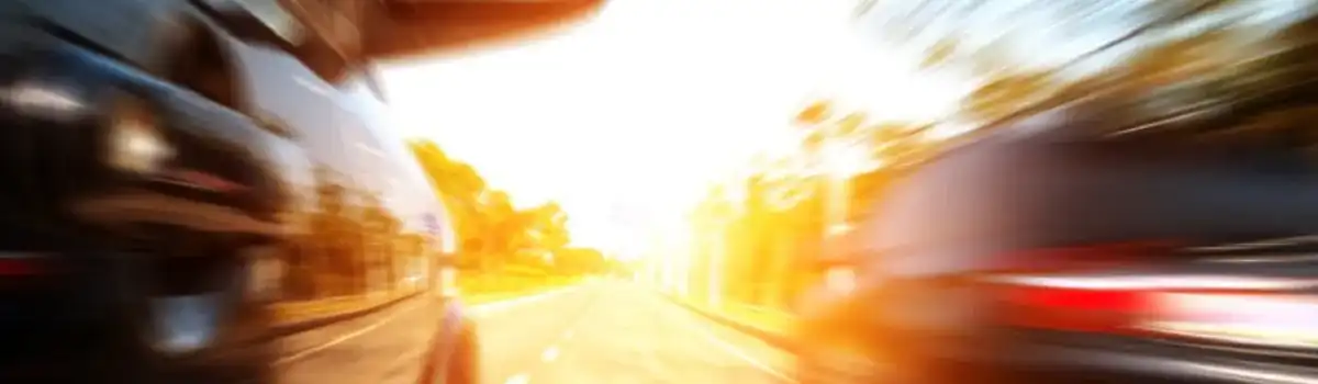 Dos años después, la DGT no se ha pronunciado sobre si eliminará o no la prohibición de superar en 20 km/h en los adelantamientos en vías sin desdoblar.